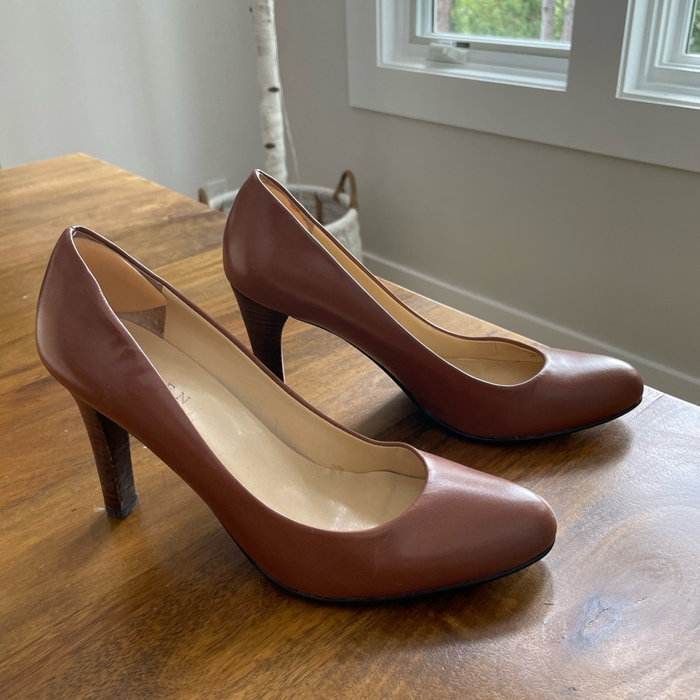 Lauren Ralph Lauren Pump